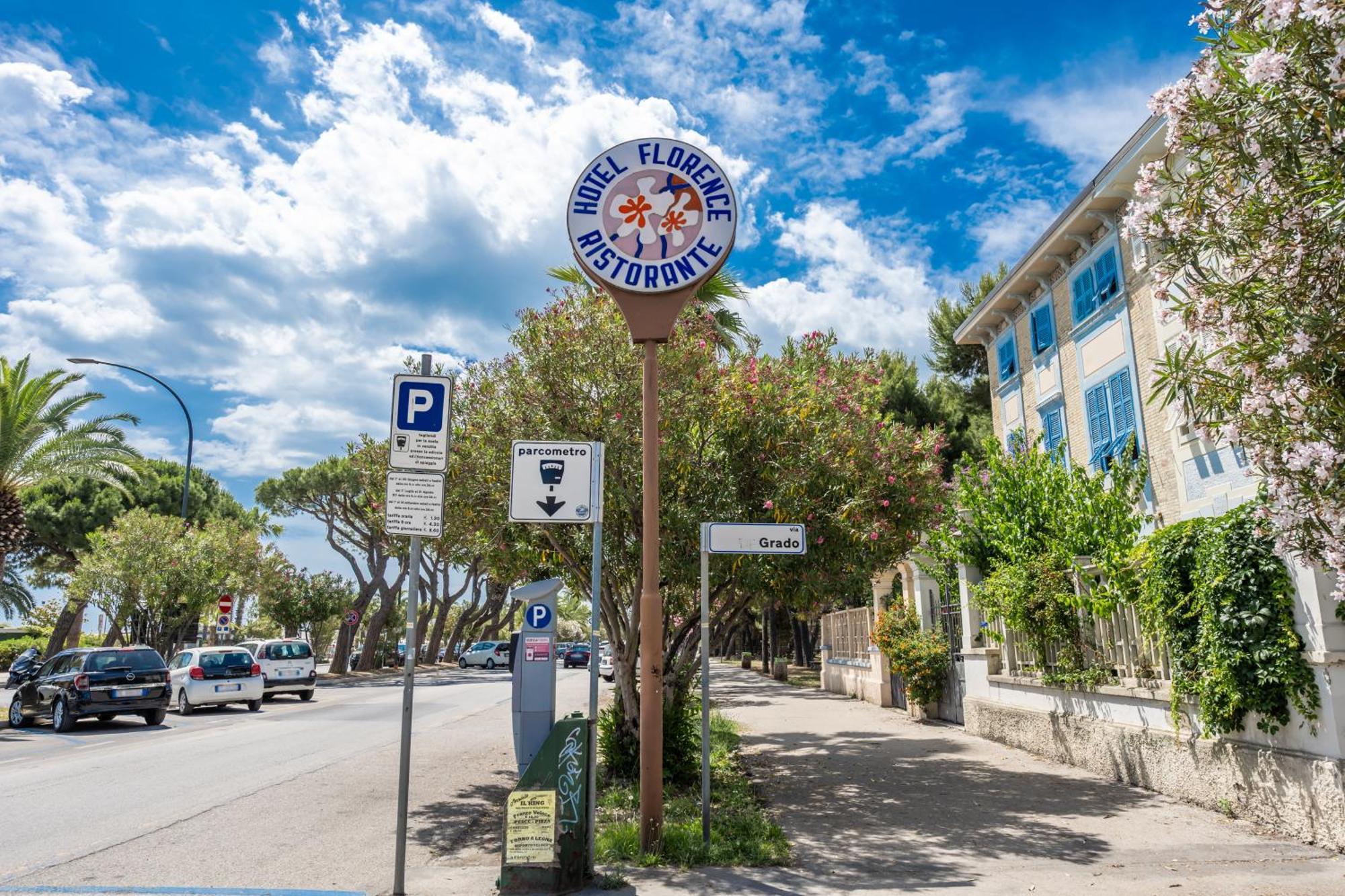 Hotel Florence San Benedetto del Tronto Exterior photo
