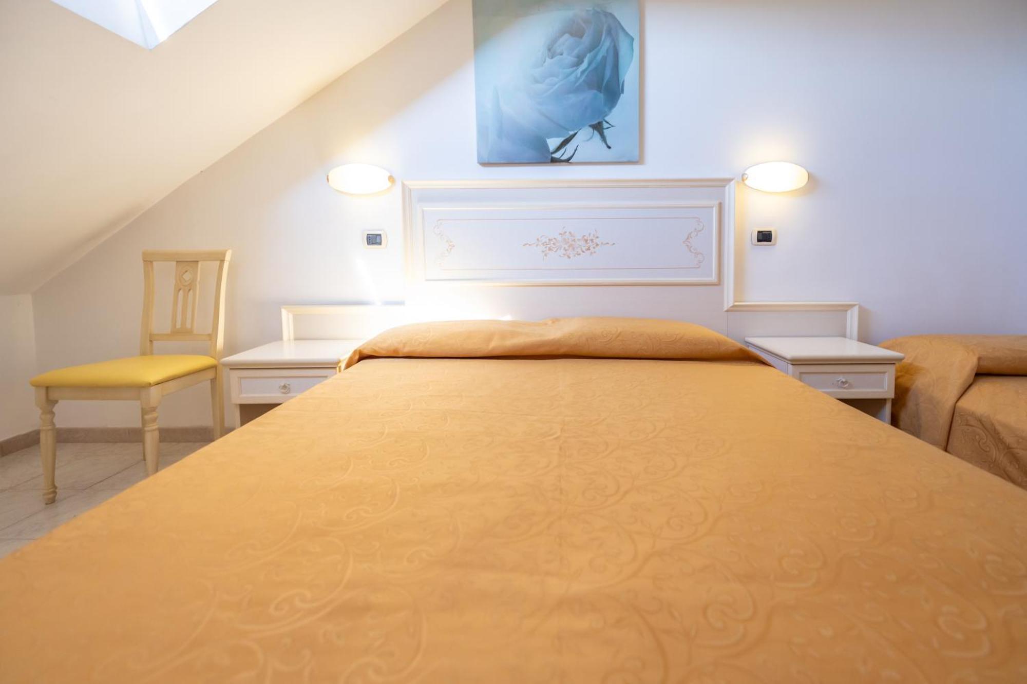 Hotel Florence San Benedetto del Tronto Exterior photo
