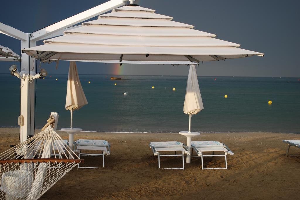 Hotel Florence San Benedetto del Tronto Exterior photo